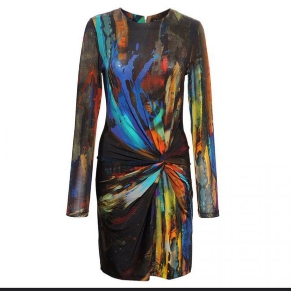 Ted Baker dress, size 3 or size 8, model is 6’2” - Picture 4 of 12